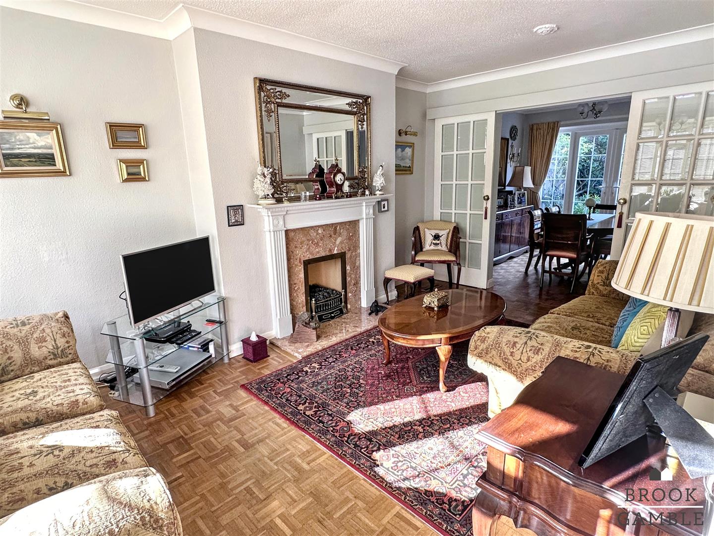 3 Bedroom House. 10 St. Annes Road in Eastbourne,  4
